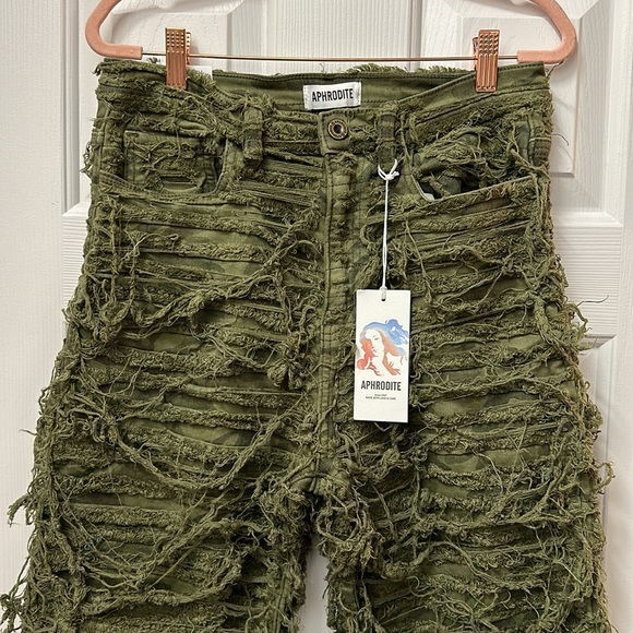 Camo Ripped Pants - Picture 5 of 13